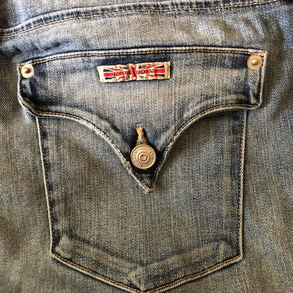 Hudson Stretch Skinny Jeans- light distressed